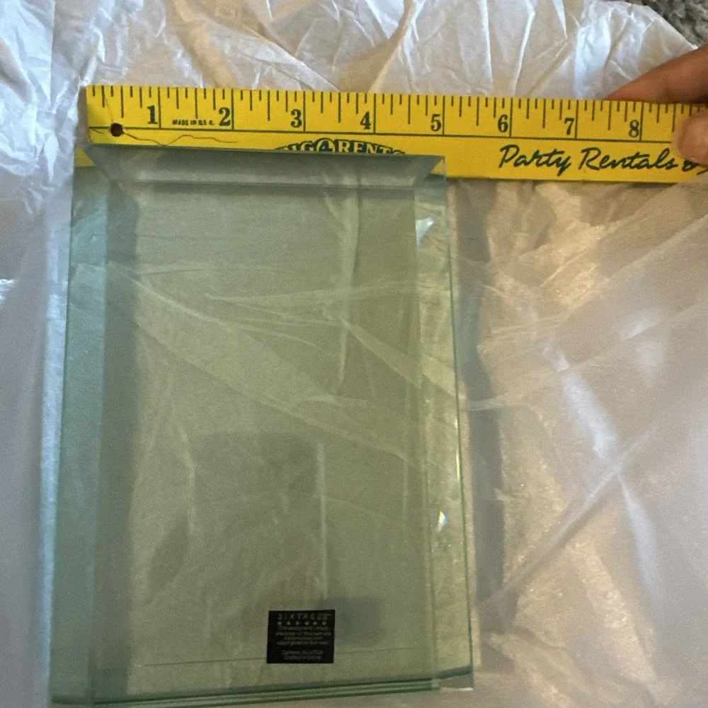 Sixtrees Glass Photo Frame 5 x 7 Freestanding Thick Block Modern Clear